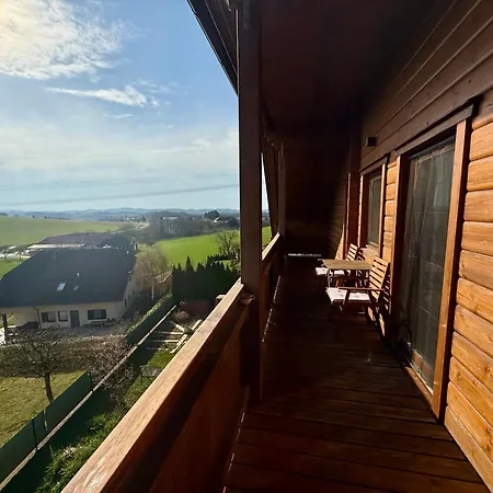 Holzhaus Appartement *